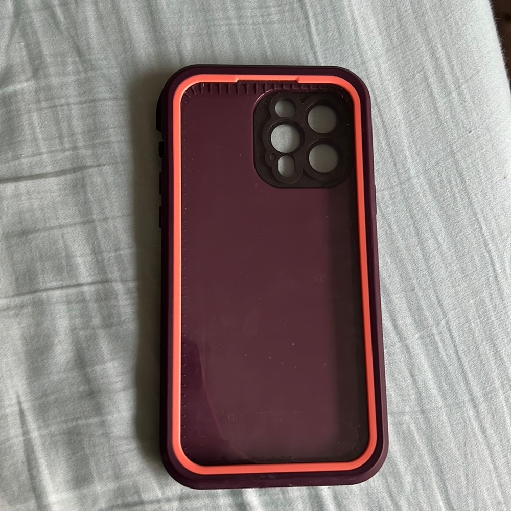 iPhone 13 pro max life proof case FRE